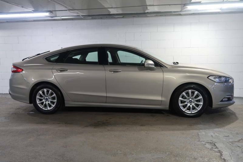 Ford Mondeo 1.5 Tdci Econetic Zetec - 2016 16 BN16LYT Silver #5