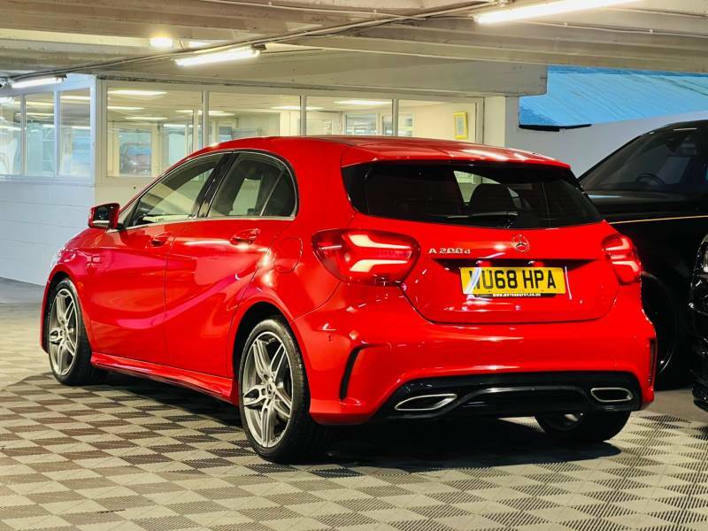 Mercedes-Benz A Class A200d Amg Line Premium - 2018 68 Red #3