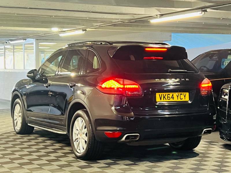 Porsche Cayenne Tiptronic S - 2014 64 Black #3