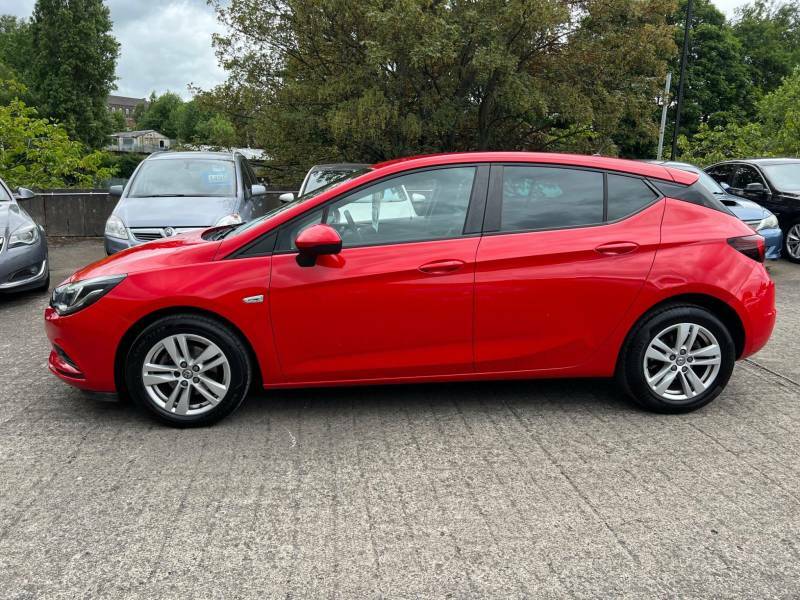 Vauxhall Astra 1.6 Cdti 16V Design - 2018 18 FJ18WXH Red #2