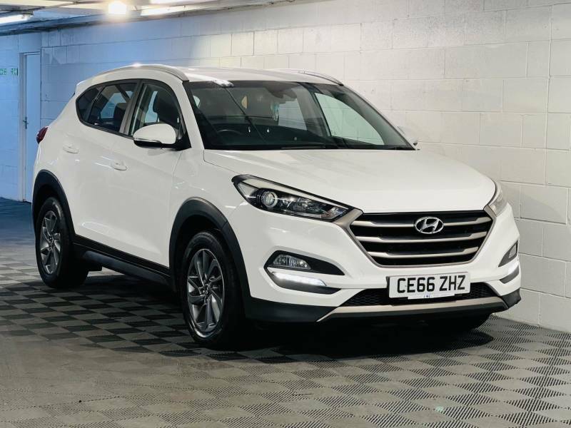 Hyundai Tucson 1.7 Crdi Blue Drive Se Nav 2Wd Dct - 2016 66 White