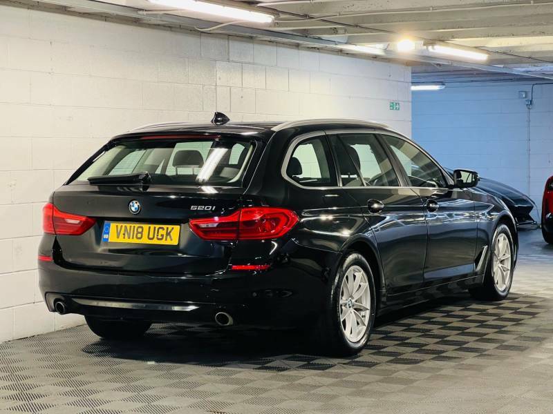 BMW 5 Series 520I Se - 2018 18 VN18UGK Black #4