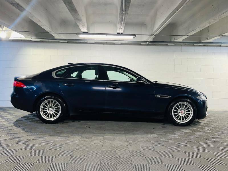 Jaguar XF 2.0D Prestige - 2016 66 HY66YLT Blue #5