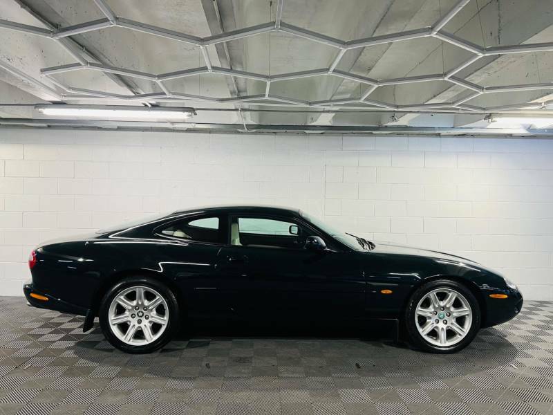 Jaguar XK8 4.0 - 1998 R Green #5