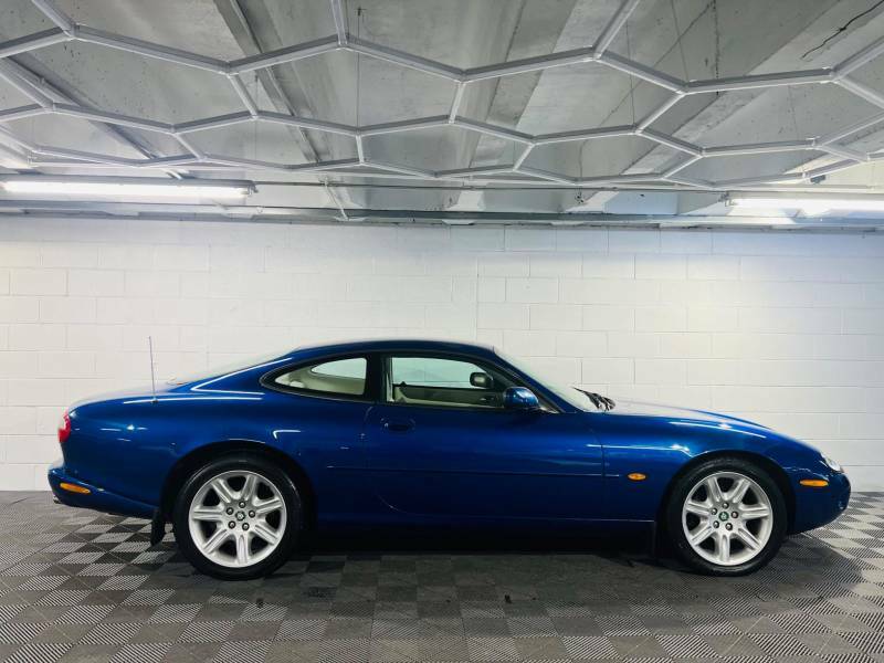 Jaguar XK8 4.0 - 1998 R Blue #5