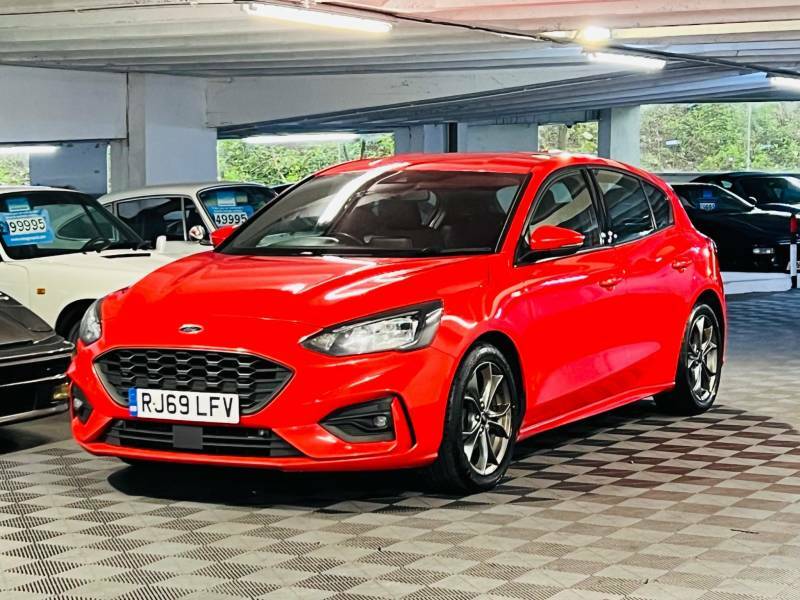 Ford Focus 1.5 Ecoboost 150 St-line - 2020 69 RJ69LFV Red #6
