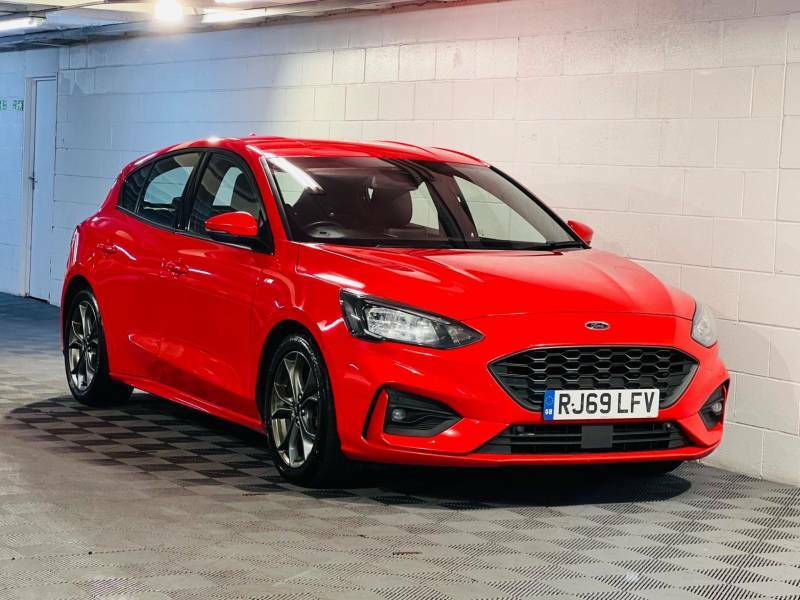 Ford Focus 1.5 Ecoboost 150 St-line - 2020 69 Red