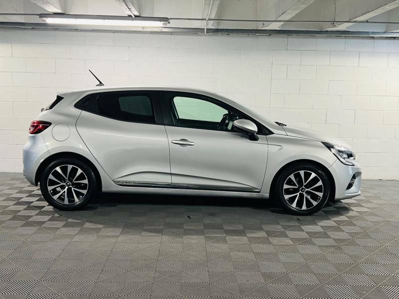 Renault Clio 1.0 Tce 100 Iconic - 2020 70 LS70ONN Silver #5