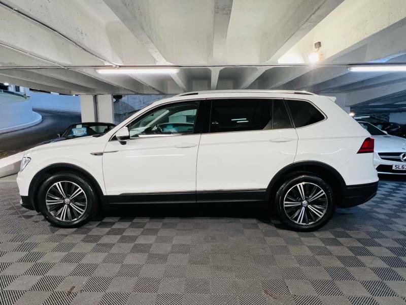 Volkswagen Tiguan Allspace 2.0 Tdi 4Motion Se Nav Dsg - 2018 67 FM67JVC White #2