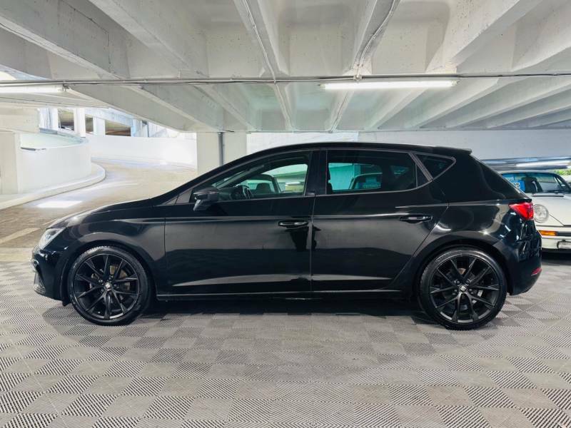 Seat Leon 1.5 Tsi Evo 150 Fr Black Edition Ez - 2019 WN69BPY Black #2