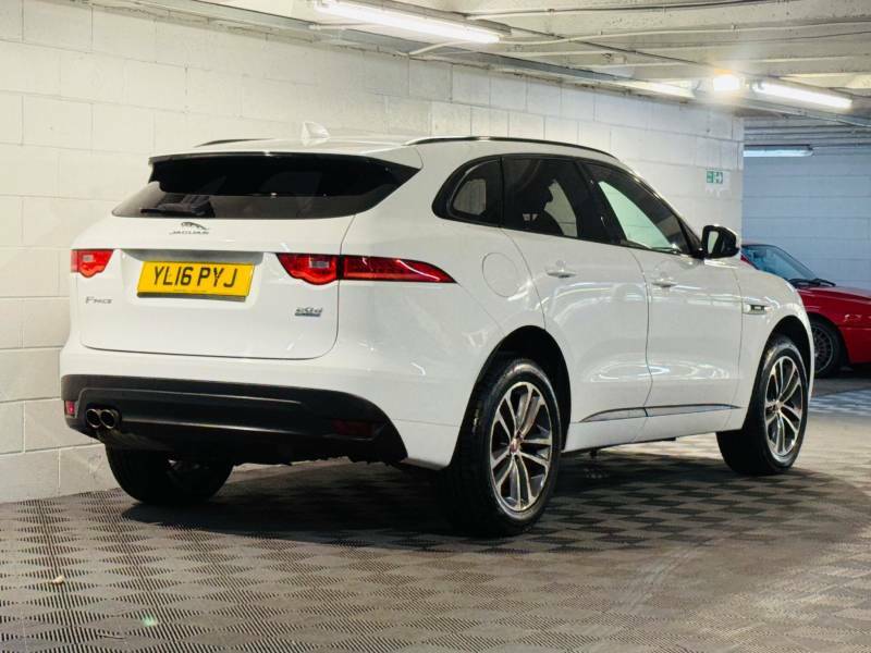 Jaguar F-Pace 2.0D R-sport Awd - 2016 16 YL16PYJ White #4