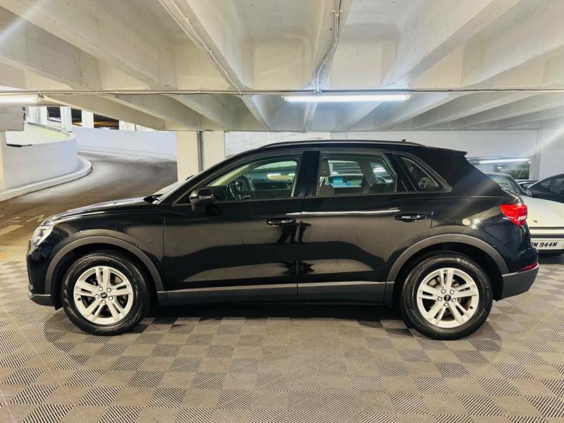 Audi Q3 35 Tfsi Technik S Tronic - 2022 71 SH71YZB Black #2