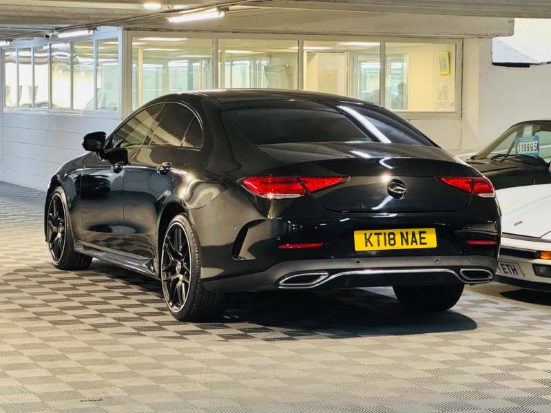Mercedes-Benz CLS Cls 350D 4Matic Amg Line Premium 9G-tronic - Black #3