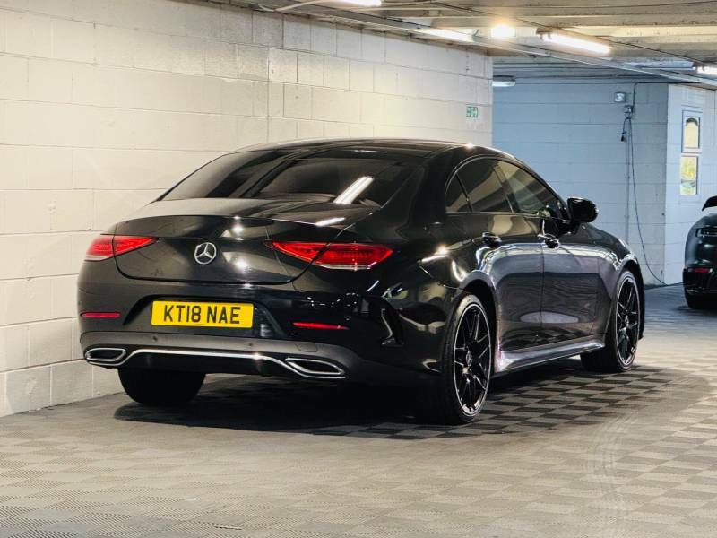 Mercedes-Benz CLS Cls 350D 4Matic Amg Line Premium 9G-tronic - Black #4