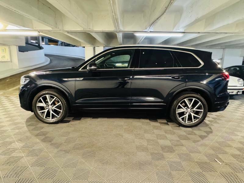 Volkswagen Touareg 3.0 V6 Tsi 4Motion R-line Tip - 2019 69 BG69BYX Blue #2