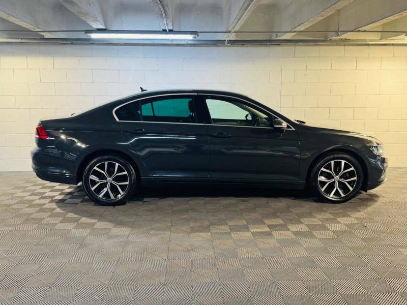 Volkswagen Passat 1.5 Tsi Evo Sel - 2020 69 HG69KBF Grey #5
