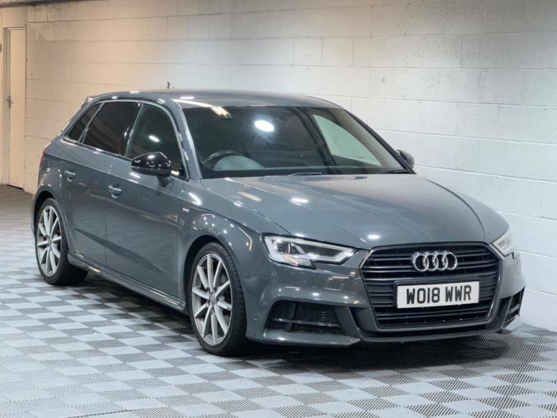 Audi A3 1.5 Tfsi Black Edition S Tronic - 2018 18 Grey