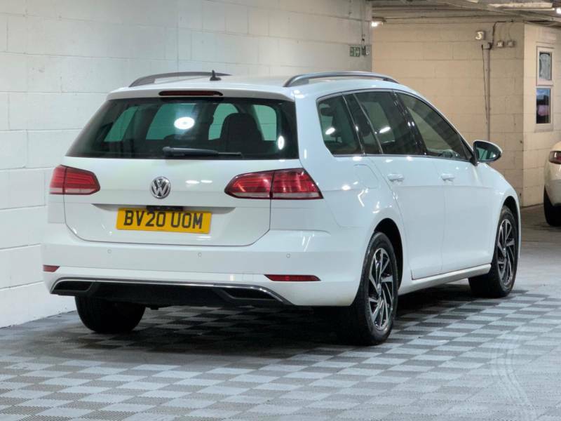 Volkswagen Golf 1.6 Tdi Match Edition - 2020 20 BV20UOM White #4