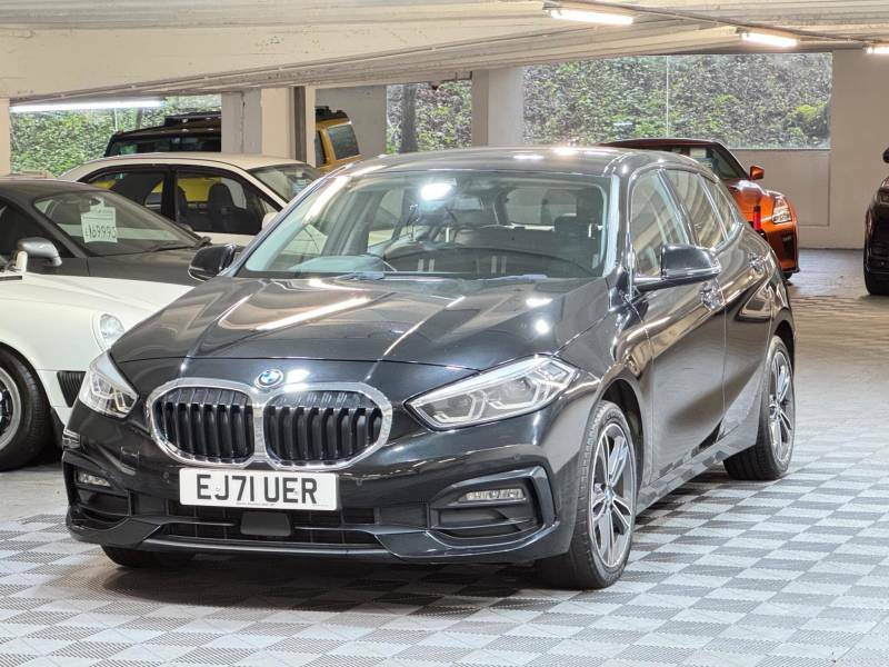 BMW 1 Series 118I 136 Sport Step - 2022 71 EJ71UER Black #6