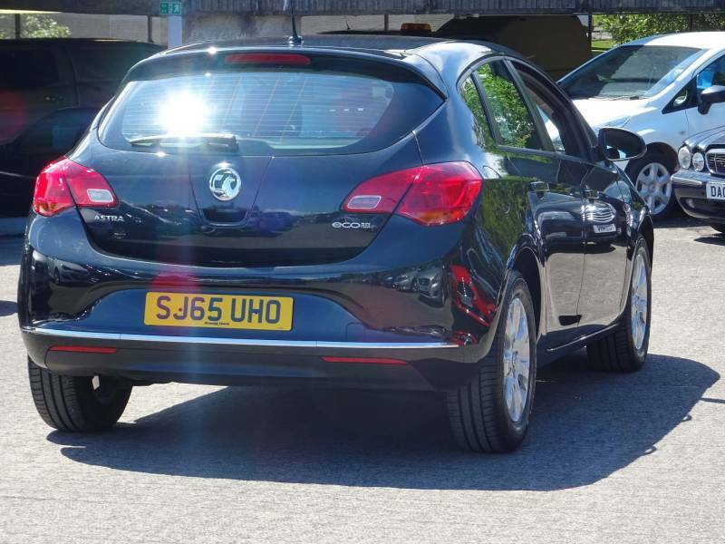 Vauxhall Astra 1.6 Cdti 16V Ecoflex Design - 2015 65 SJ65UHO Black #4