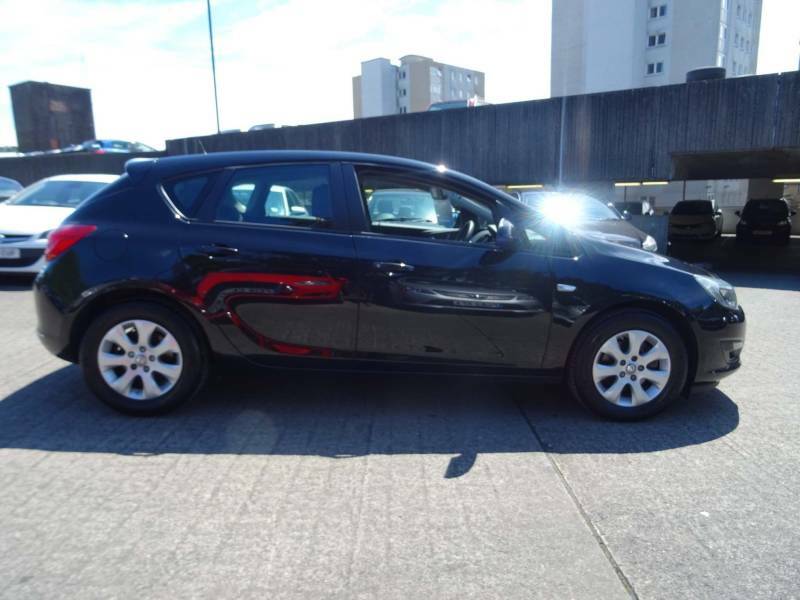 Vauxhall Astra 1.6 Cdti 16V Ecoflex Design - 2015 65 SJ65UHO Black #5