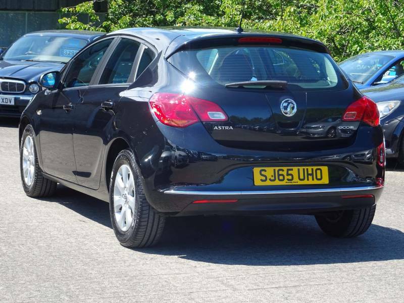 Vauxhall Astra 1.6 Cdti 16V Ecoflex Design - 2015 65 SJ65UHO Black #3
