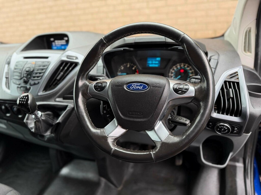 Ford Transit Custom 290 Limited DV18YBY #3