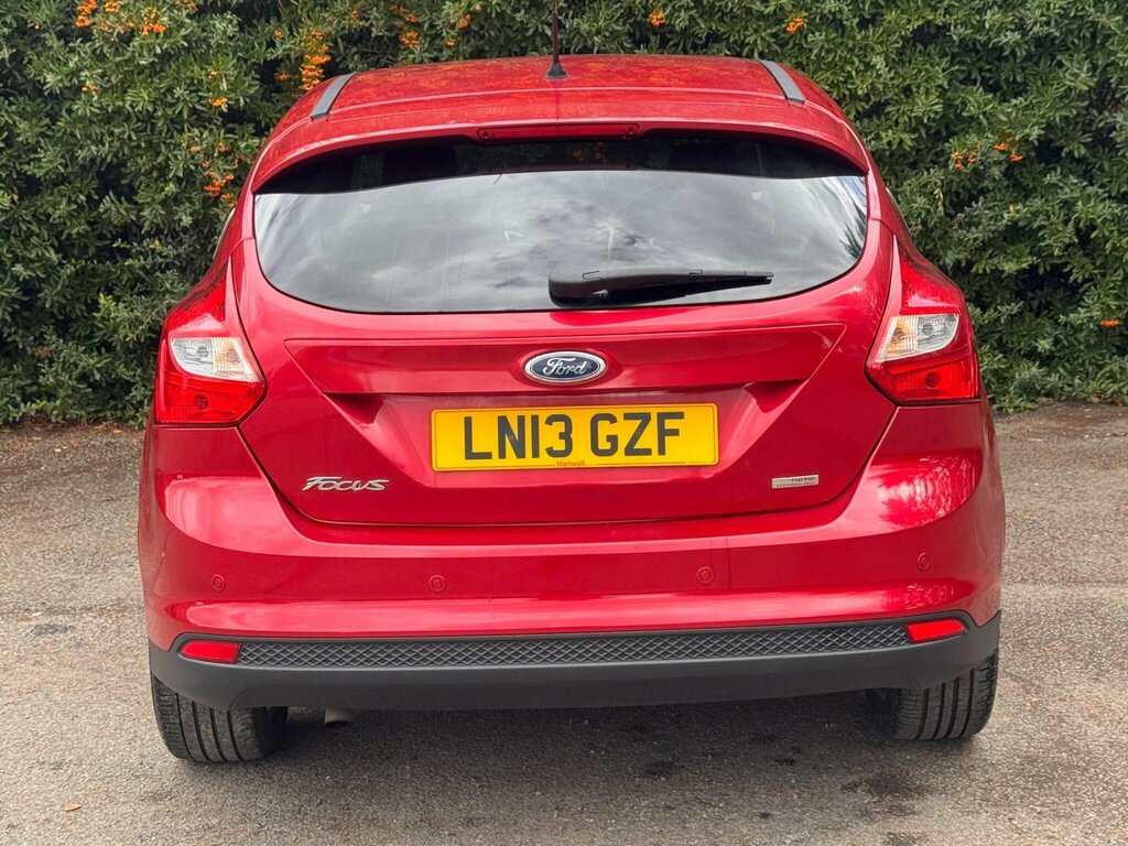 Ford Focus 1.0T Ecoboost Zetec Euro 5 Ss LN13GZF Red #6