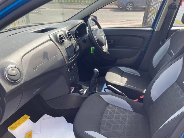 Dacia Sandero Stepway Tce Laureate Hatchback PF13TFK Blue #4
