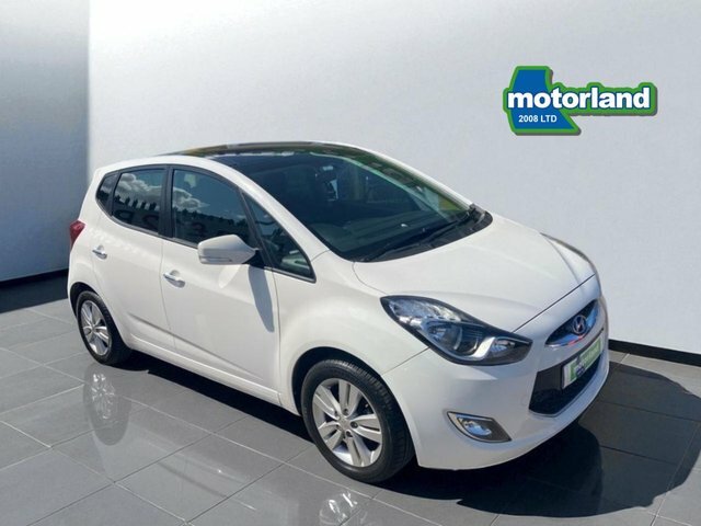 Hyundai Ix20 Style Hatchback White