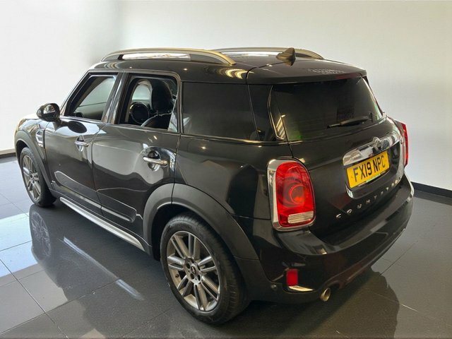 Mini Countryman Cooper Exclusive Suv FX19NPC Black #5