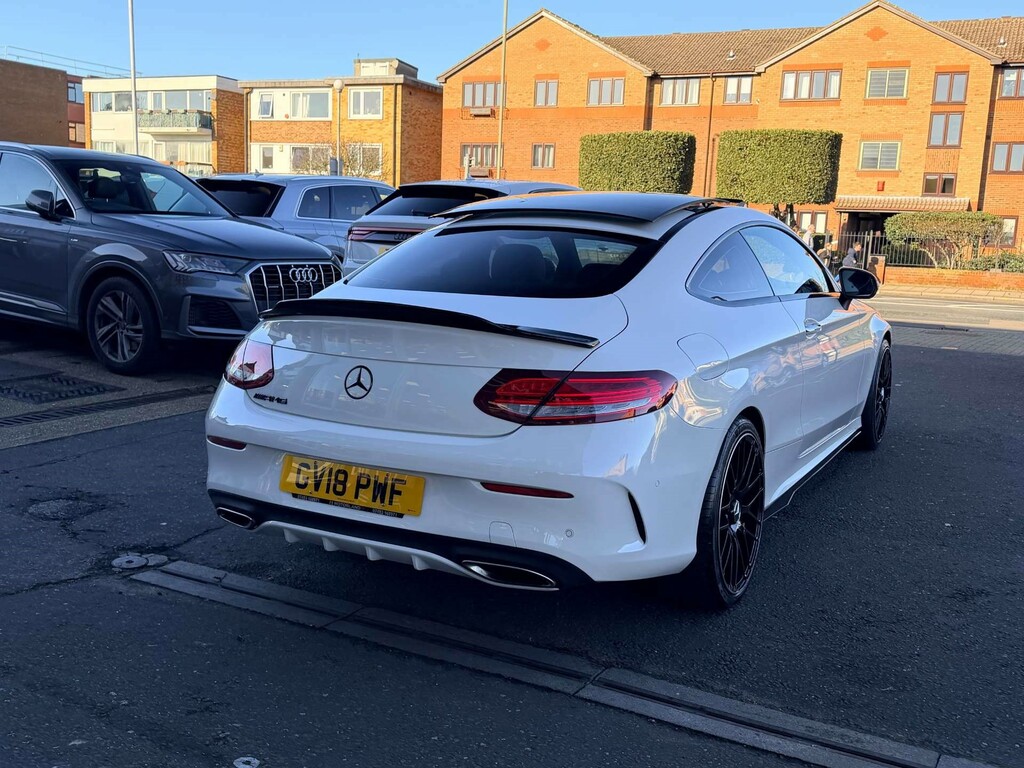 Mercedes-Benz 300 C Amg Line Premium Black #12