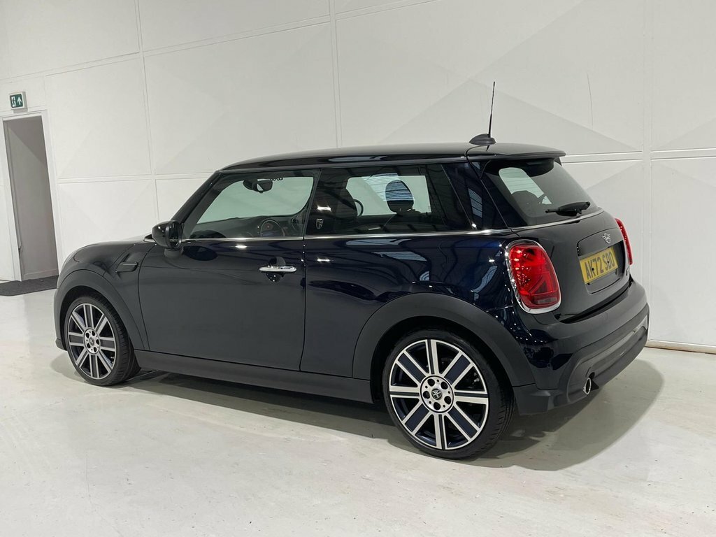 Mini Hatch 1.5 Cooper Exclusive Hatchback Steptron AK72SDO Black #5