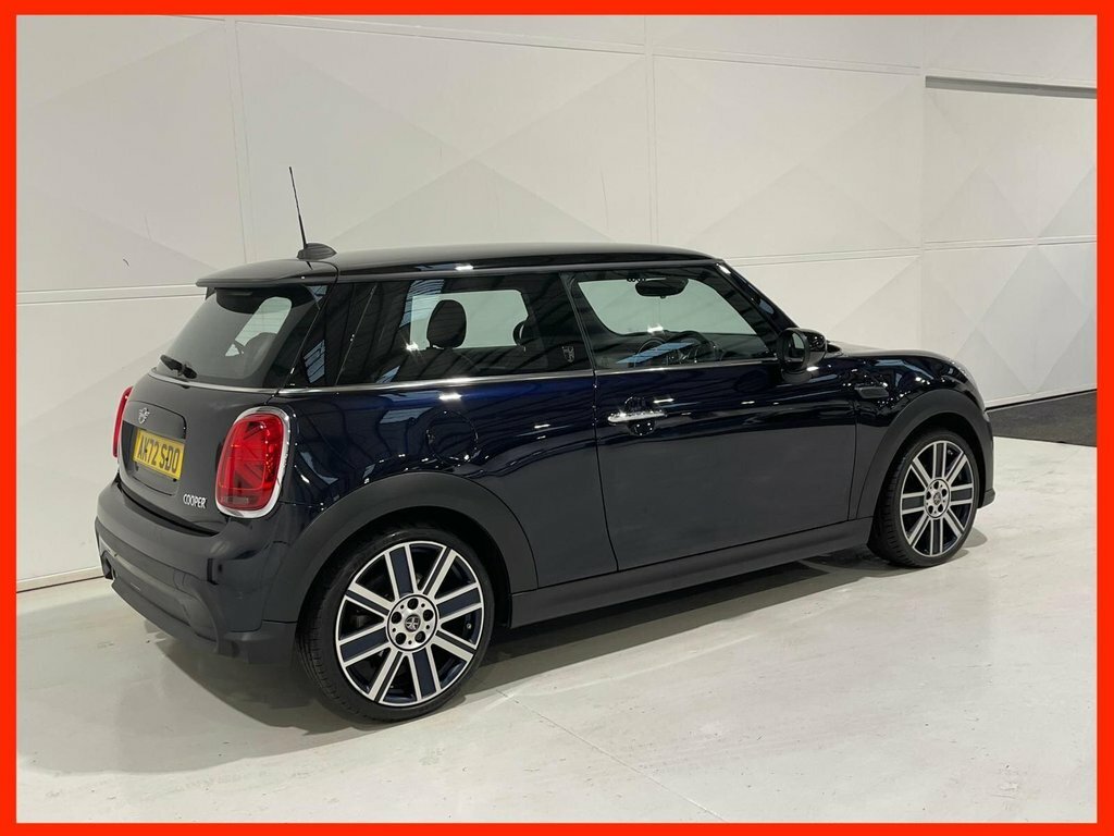 Mini Hatch 1.5 Cooper Exclusive Hatchback Steptron AK72SDO Black #3