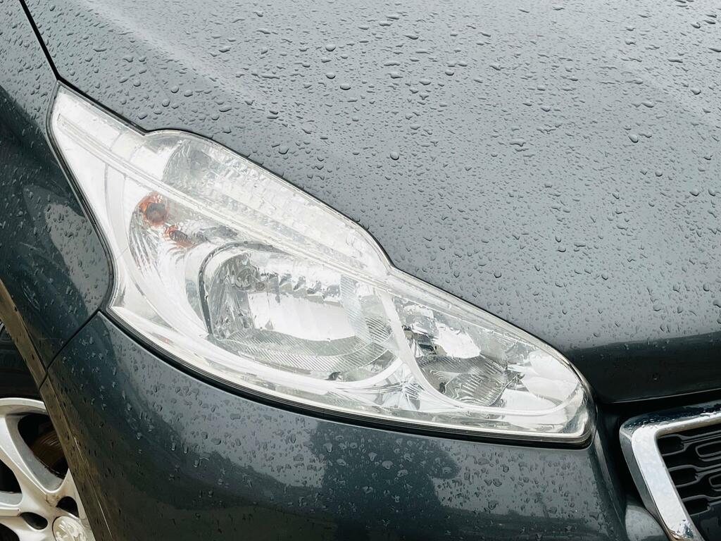 Peugeot 208 1.4 Hdi Active Euro 5 CK63FTO Grey #4