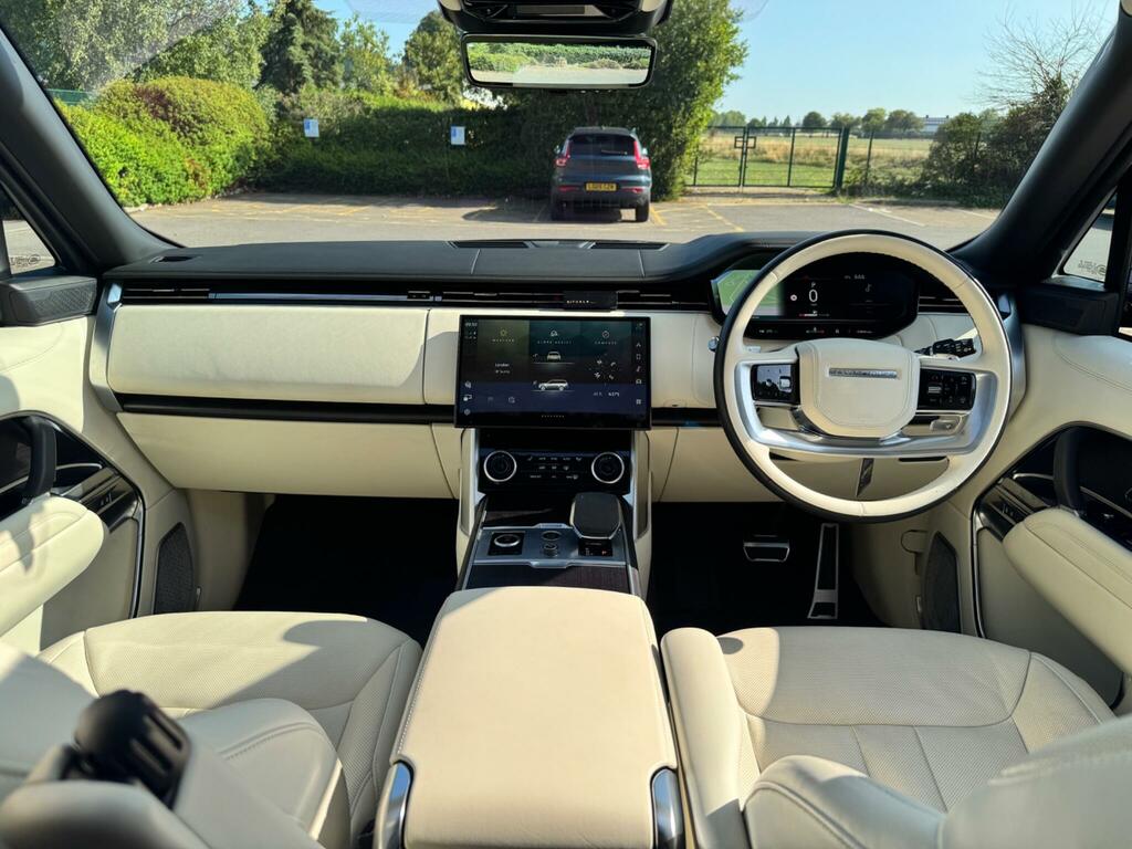 Land Rover Range Rover 3.0 D300 Mhev 4Wd Euro 6 Ss FX22RYO Black #4