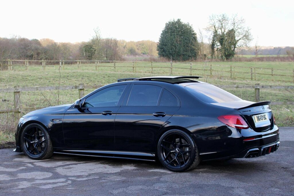 Mercedes-Benz E Class 4.0 E63 V8 Biturbo Amg Premium Spds Mct 4Matic D64PAK Black #2