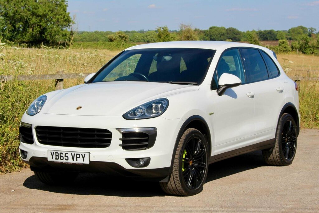 Porsche Cayenne 3.0 V6 E-hybrid S Tiptronics 4Wd Euro 6 Ss White