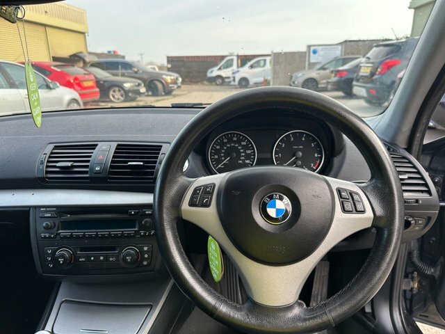 BMW 1 Series 118I Se Hatchback Grey #6