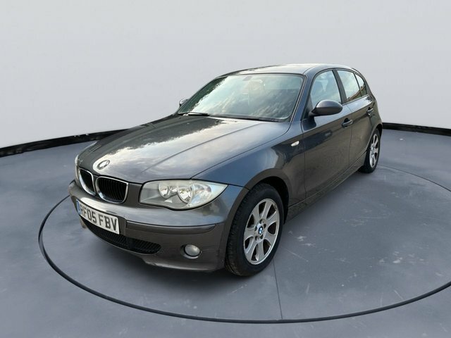 BMW 1 Series 118I Se Hatchback Grey #3