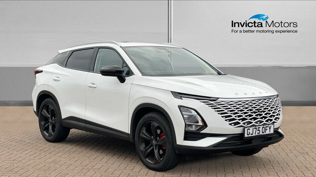 Omoda 5 Petrol Noble White