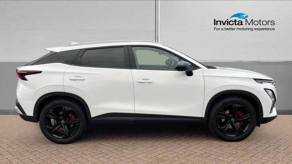 Omoda 5 Petrol Noble GJ75OFY White #2