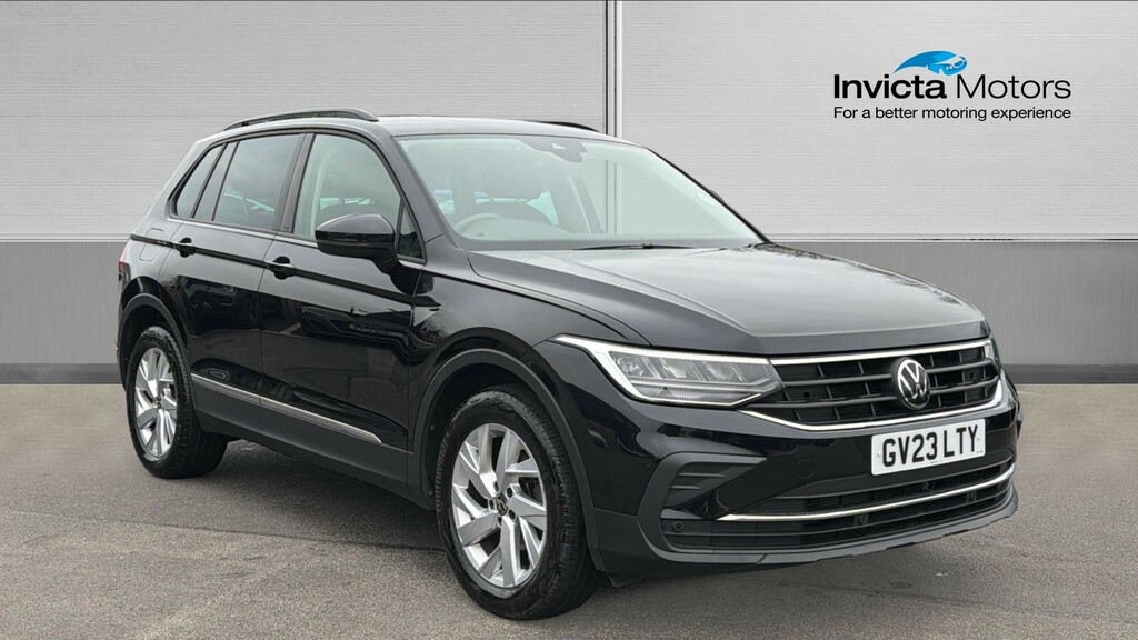 Volkswagen Tiguan Life Black