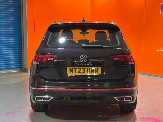 Volkswagen Tiguan 1.5 R-line Tsi Dsg 148 Bhp Huge Specification. MT23UMM Black #5