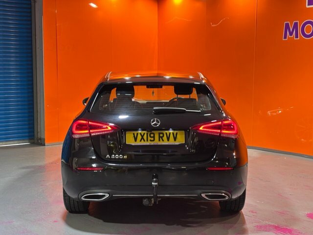 Mercedes-Benz A Class 2.0 A200d Sport Executive Hatchback 8 VX19RVV Black #5