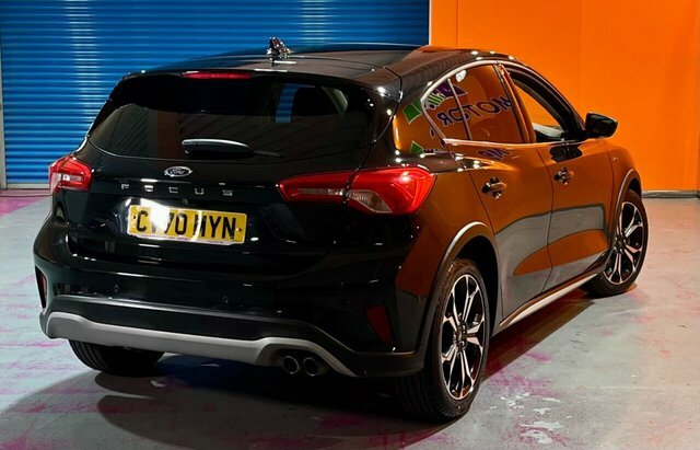 Ford Focus 1.0T Ecoboost Active X Vignale Hatchback Petro CV70MYN Black #5