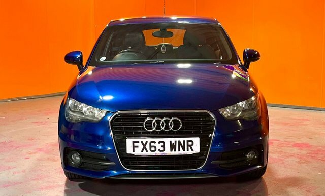 Audi A1 1.6 Tdi S Line Sportback Euro 5 FX63WNR Blue #3