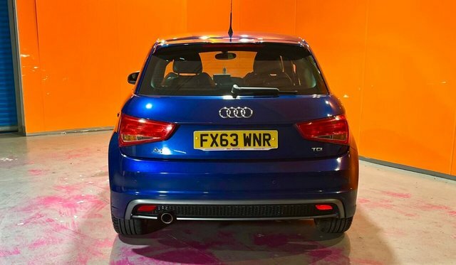 Audi A1 1.6 Tdi S Line Sportback Euro 5 FX63WNR Blue #5