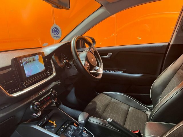 Kia Stonic 1.0 T-gdi Mhev Gt-line S Suv Hybrid Dct NV23HCJ Grey #4