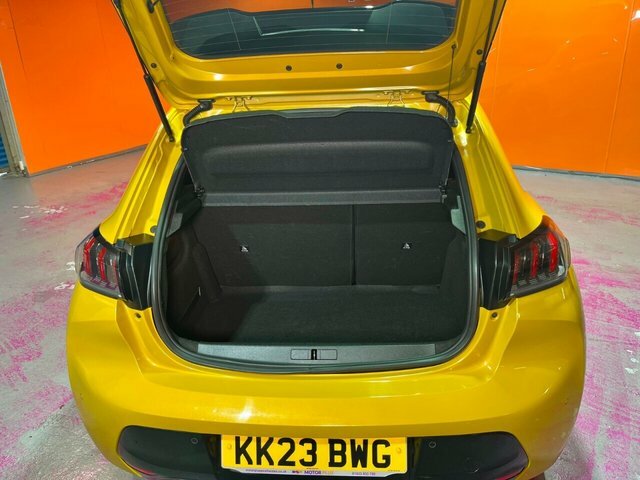 Peugeot 208 1.2 Puretech Allure Premium Hatchback KK23BWG Yellow #6